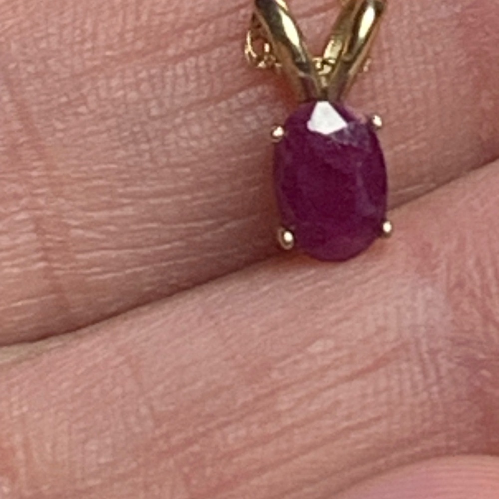 10kt Solid Gold Ruby Set. Earrings,Backs, Pendant… - image 3